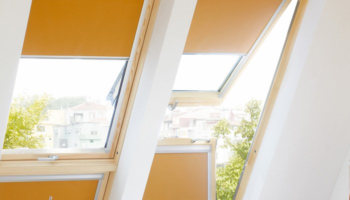 günstige Thermorollos f Velux® PVC Kunststoff weiße Dachfenster Sonnenschutz 
