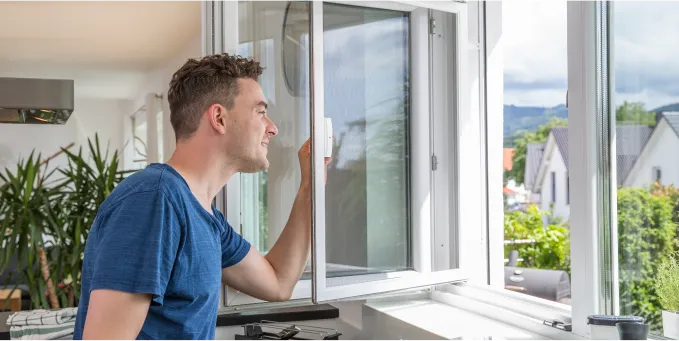 Fliegengitter Fenster für zuverlässigen Schutz vor Insekten