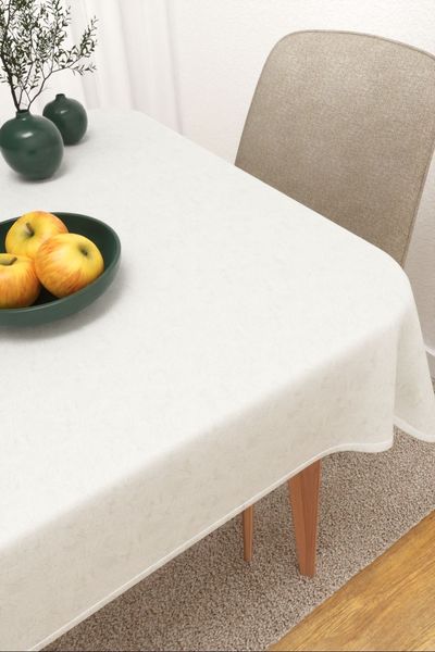 Tischdecke eckig von Lysel - Ruusu #3J in wei