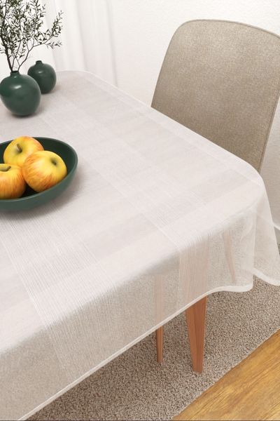 Tischdecke eckig von Lysel - Vimpeli #3J in reinweiß