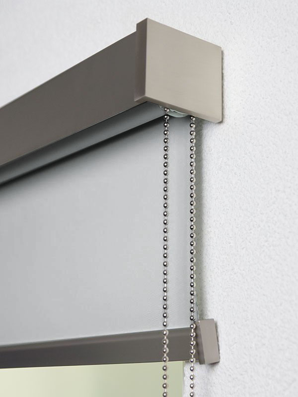 Detailansicht Verdunkelungsrollo Miram 5509.4607