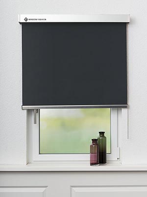 Verdunkelungsrollo Miram 5508.4622 Fensteransicht
